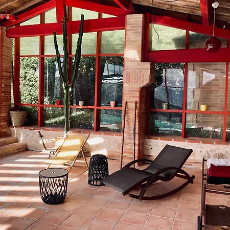 Tatil Evi - La Belle Claudine
