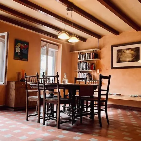 Tatil Evi - La Belle Claudine *